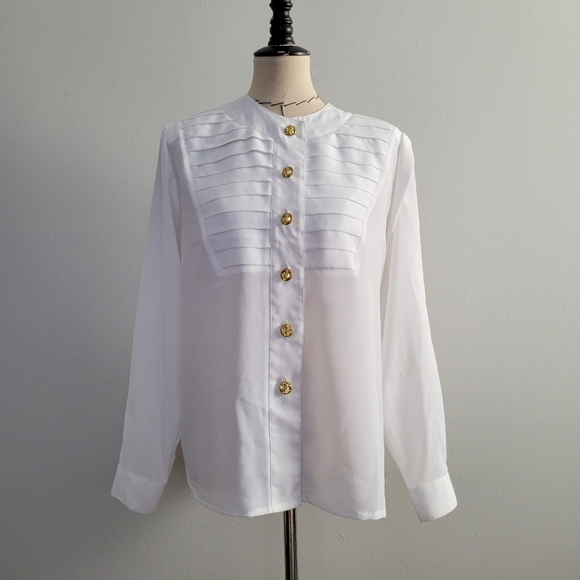 Vintage white Pleated Button Down top - Picture 1 of 11